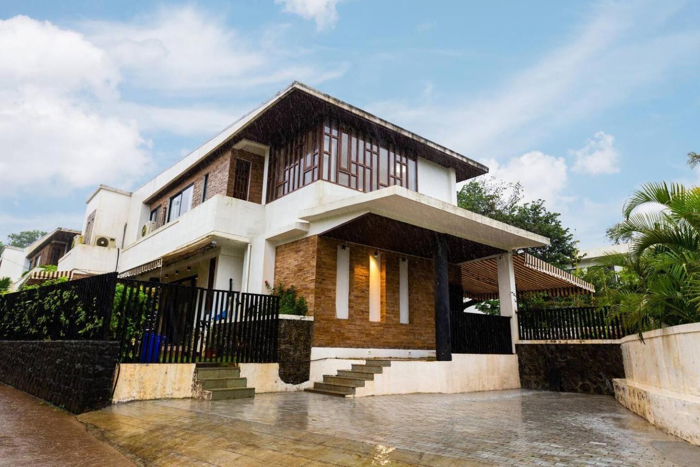 Tipsy Turtle 47 Villa Lonavala Bagian luar foto